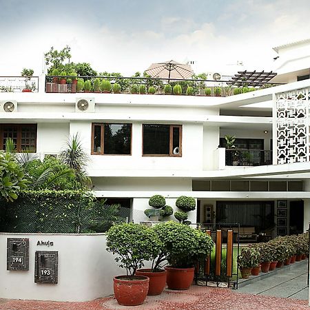 Ahuja Residency Golf Links Otel Yeni Delhi Dış mekan fotoğraf