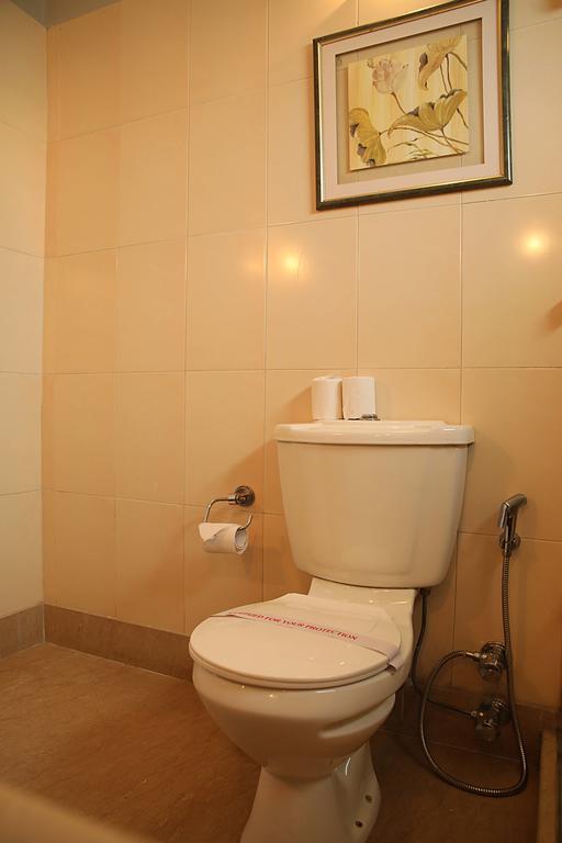Ahuja Residency Golf Links Otel Yeni Delhi Dış mekan fotoğraf