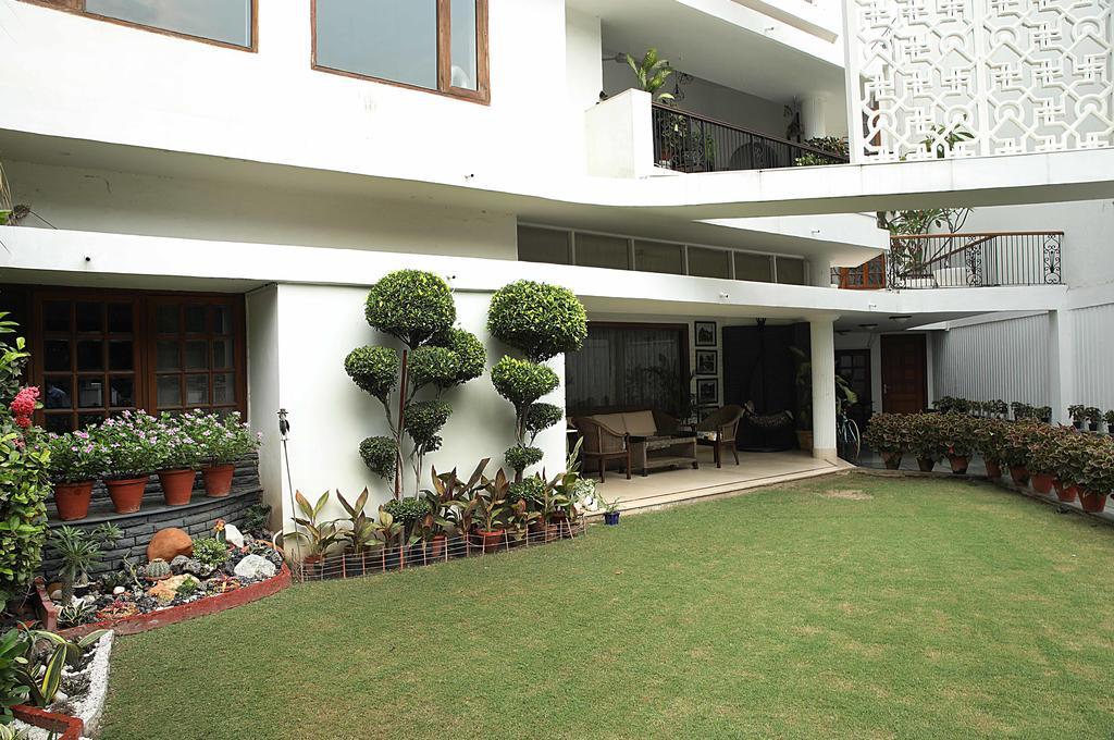 Ahuja Residency Golf Links Otel Yeni Delhi Dış mekan fotoğraf