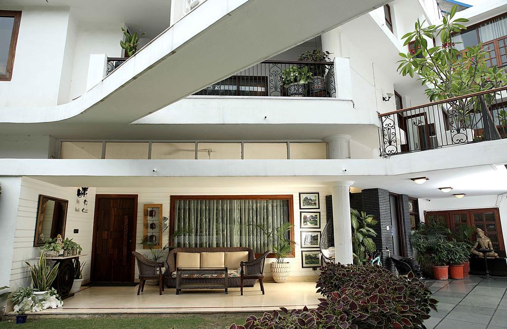 Ahuja Residency Golf Links Otel Yeni Delhi Dış mekan fotoğraf