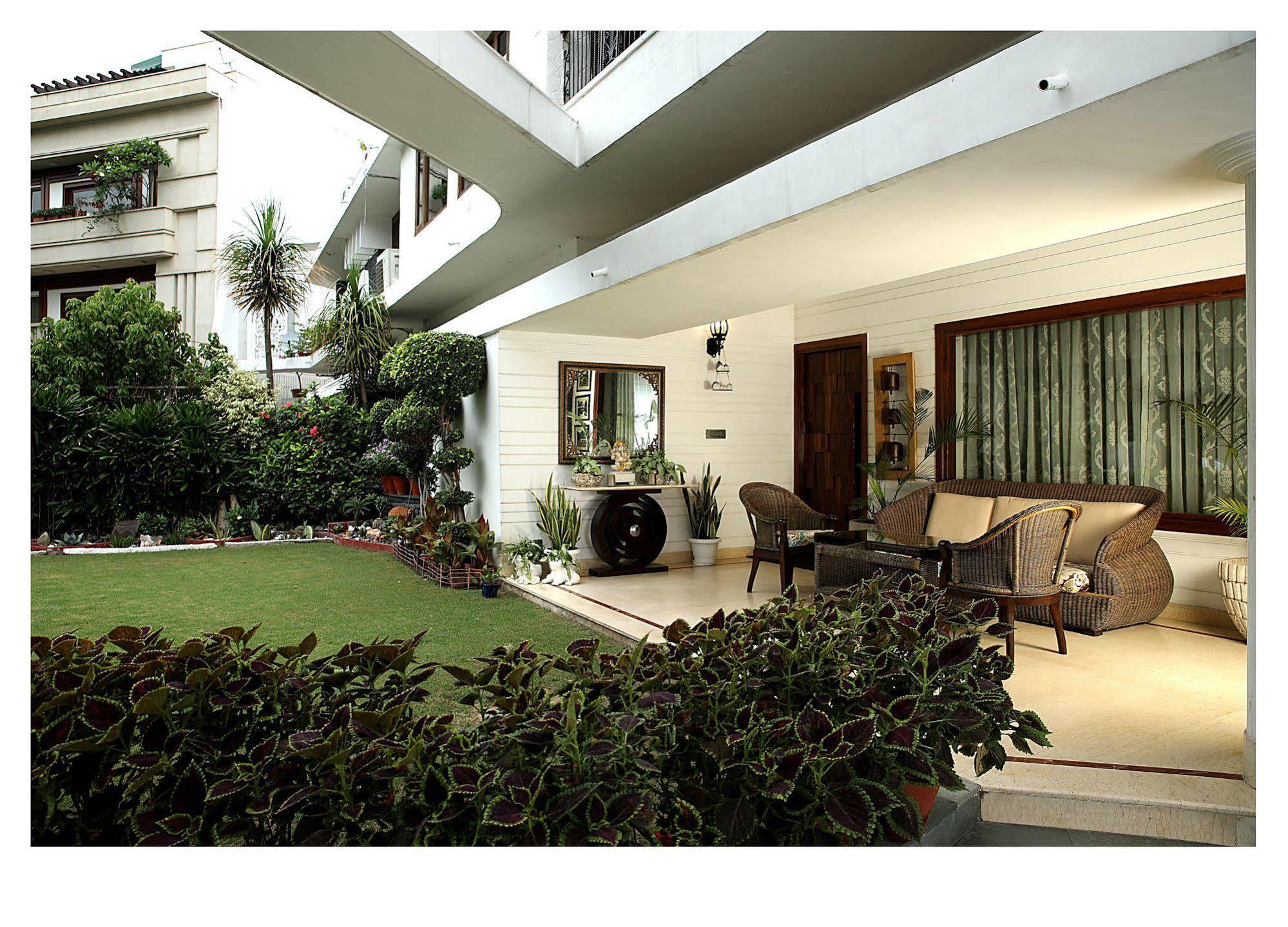 Ahuja Residency Golf Links Otel Yeni Delhi Dış mekan fotoğraf